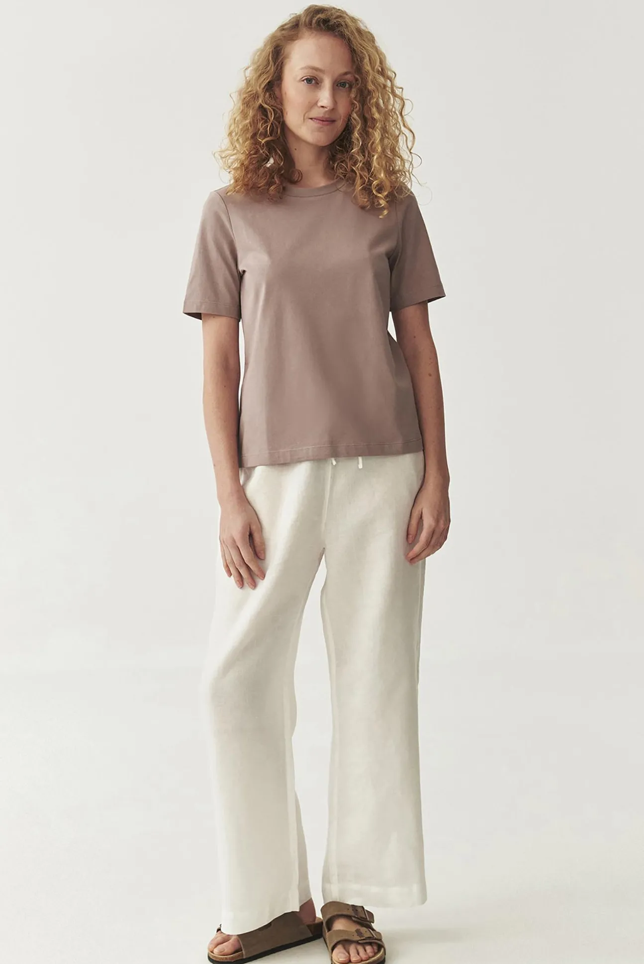 BAWEŁNIANY T-SHIRT DAMSKI — SORIA