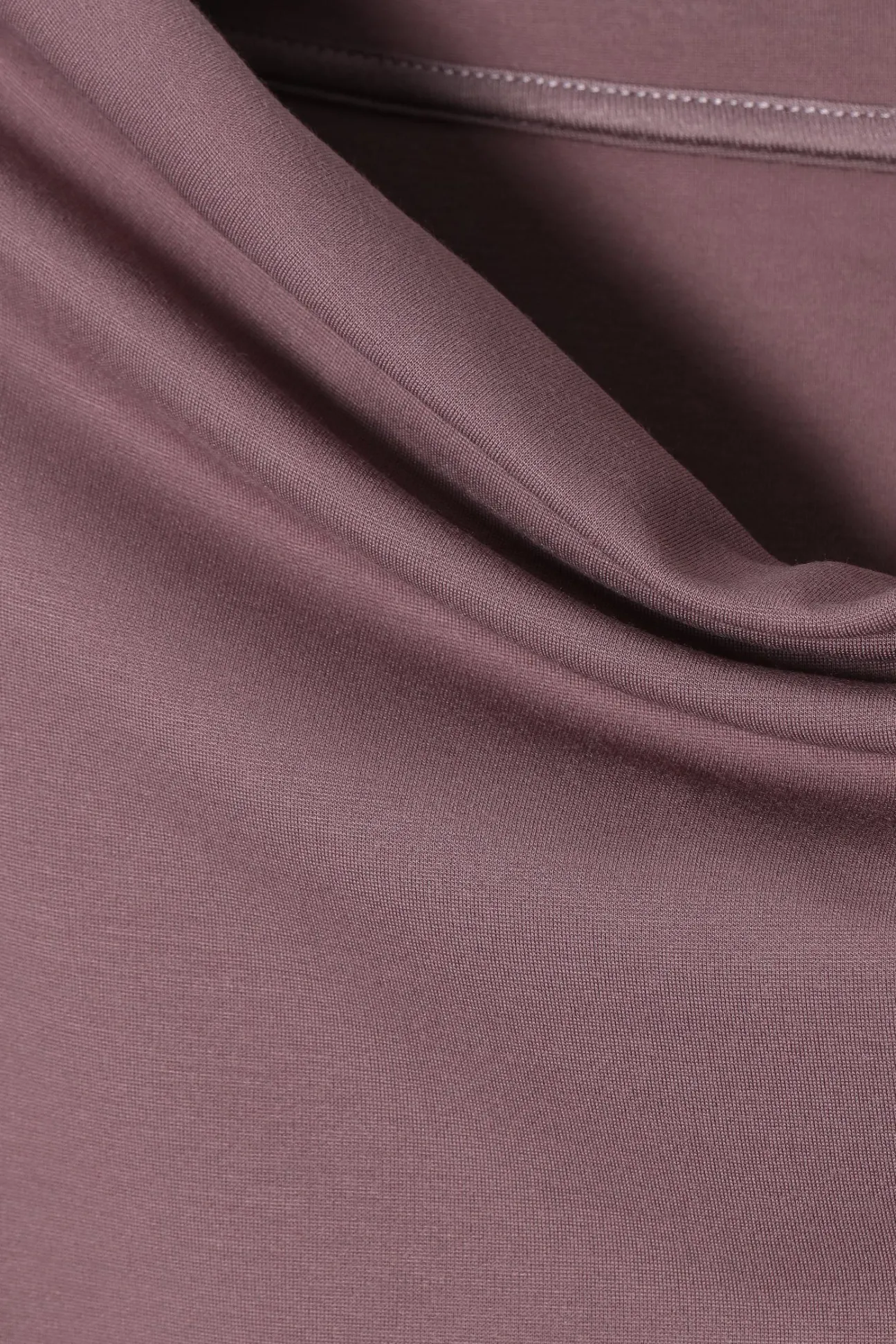 BLUZA DAMSKA Z DEKOLTEM WODĄ KONCZI