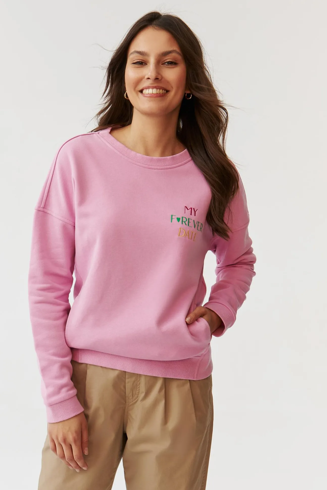 BLUZA DAMSKA Z HAFTOWANYM NAPISEM - GINGER