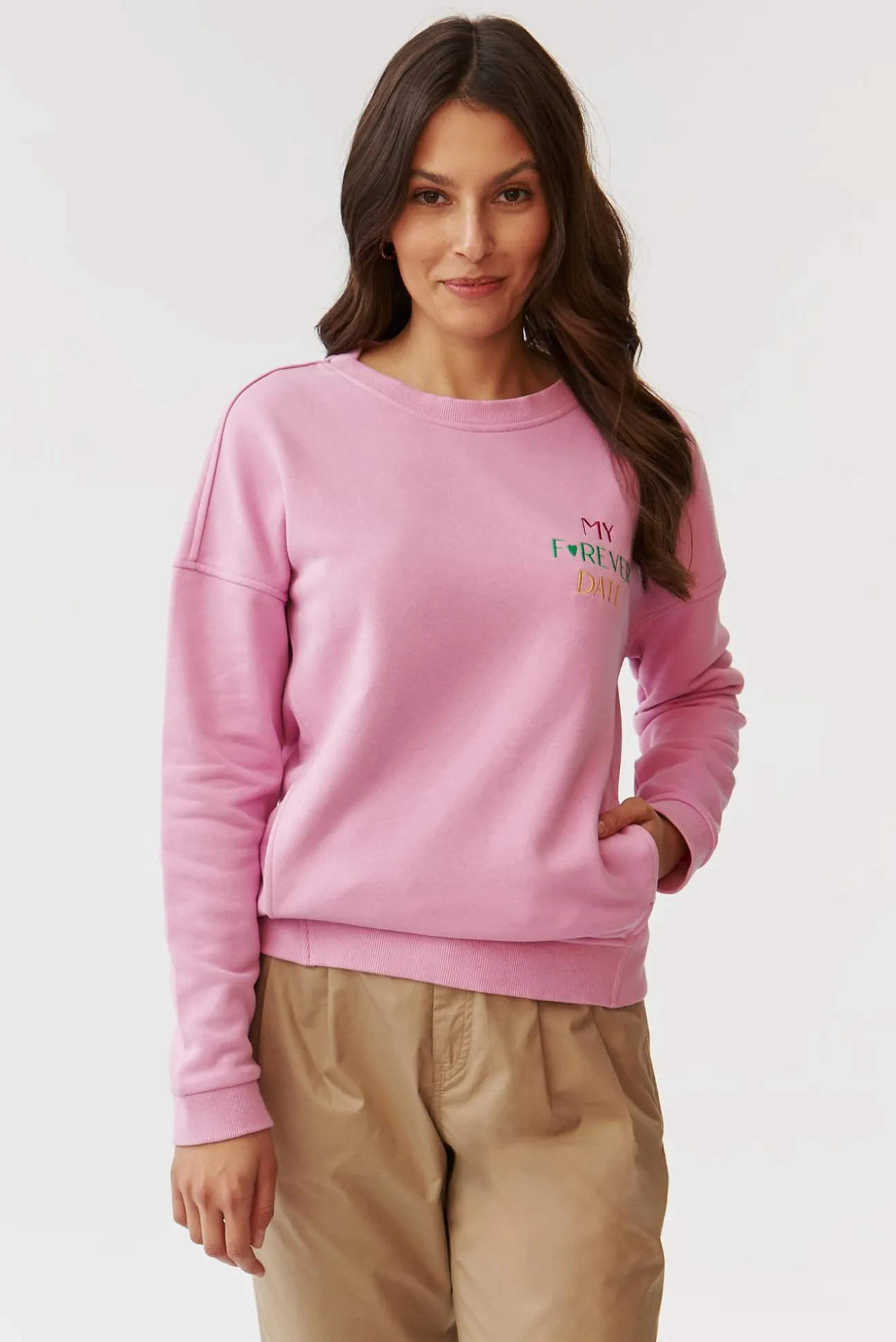 BLUZA DAMSKA Z HAFTOWANYM NAPISEM - GINGER