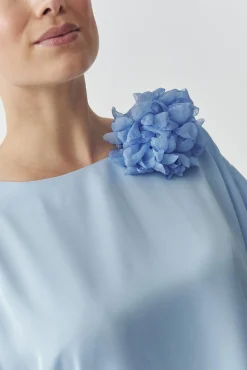 BROSZKA Z TKANINOWYM KWIATEM — FLOWI 4