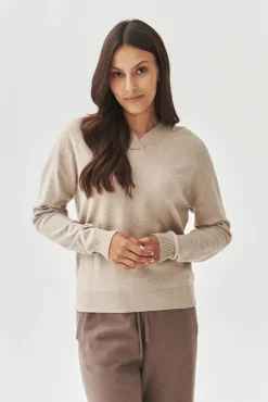 DAMSKI SWETER Z KAPTUREM - JAZMIN