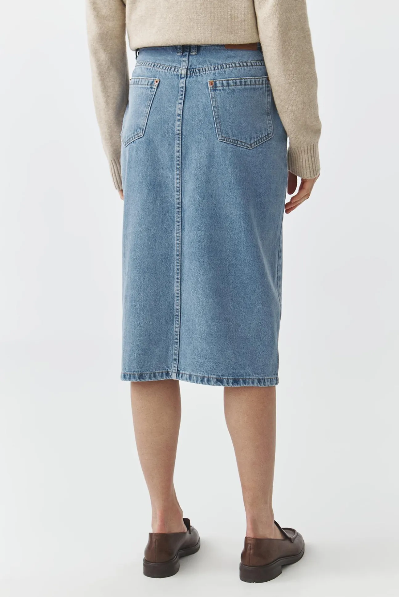 DENIMOWA SPÓDNICA MIDI — MEDIANA