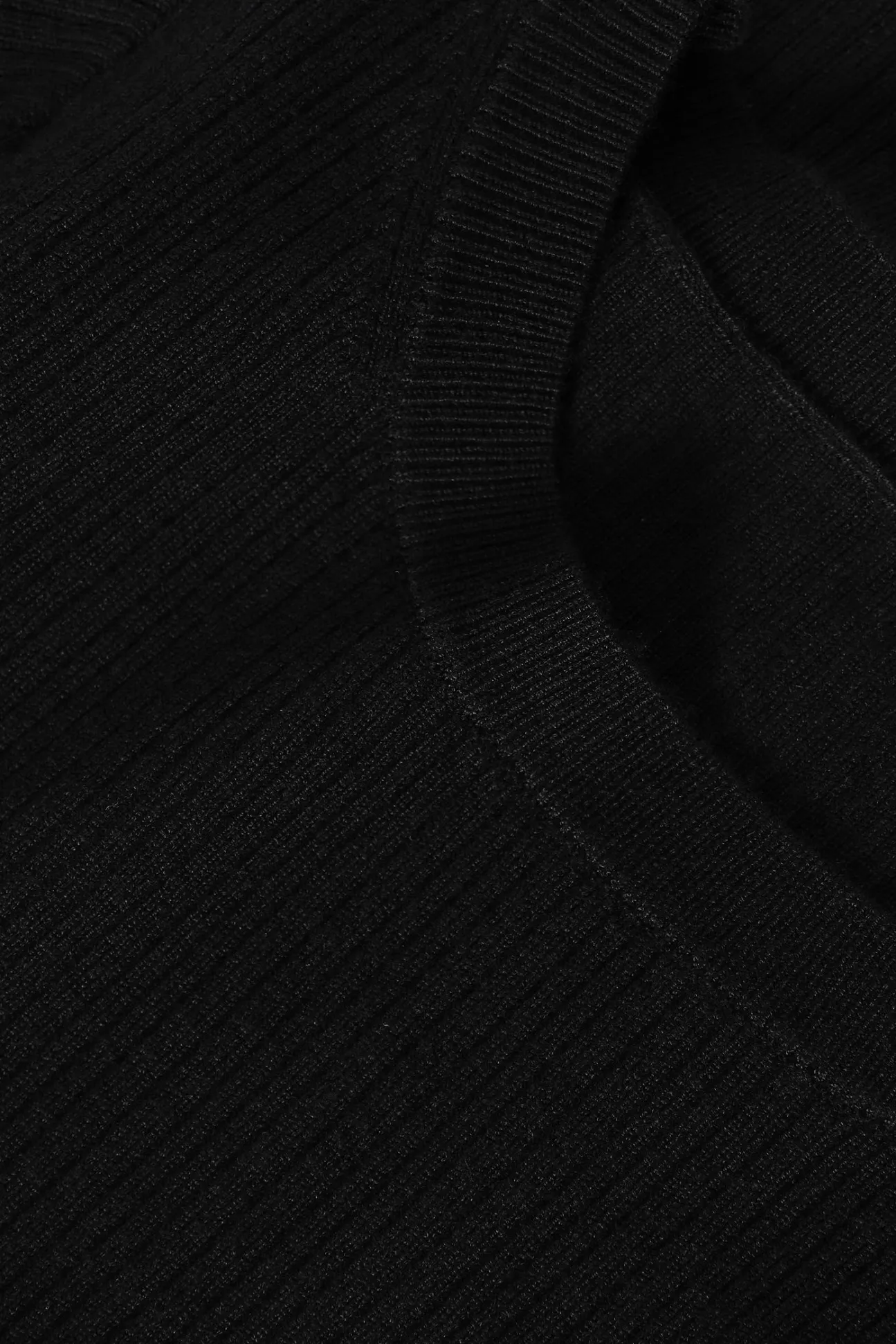 DOPASOWANY SWETER DAMSKI W PRĄŻKI - SALMIKO