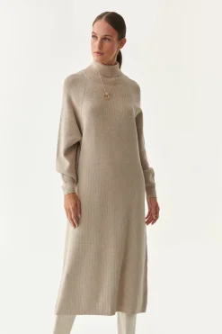 DZIANINOWA SUKIENKA OVERSIZE RONESI