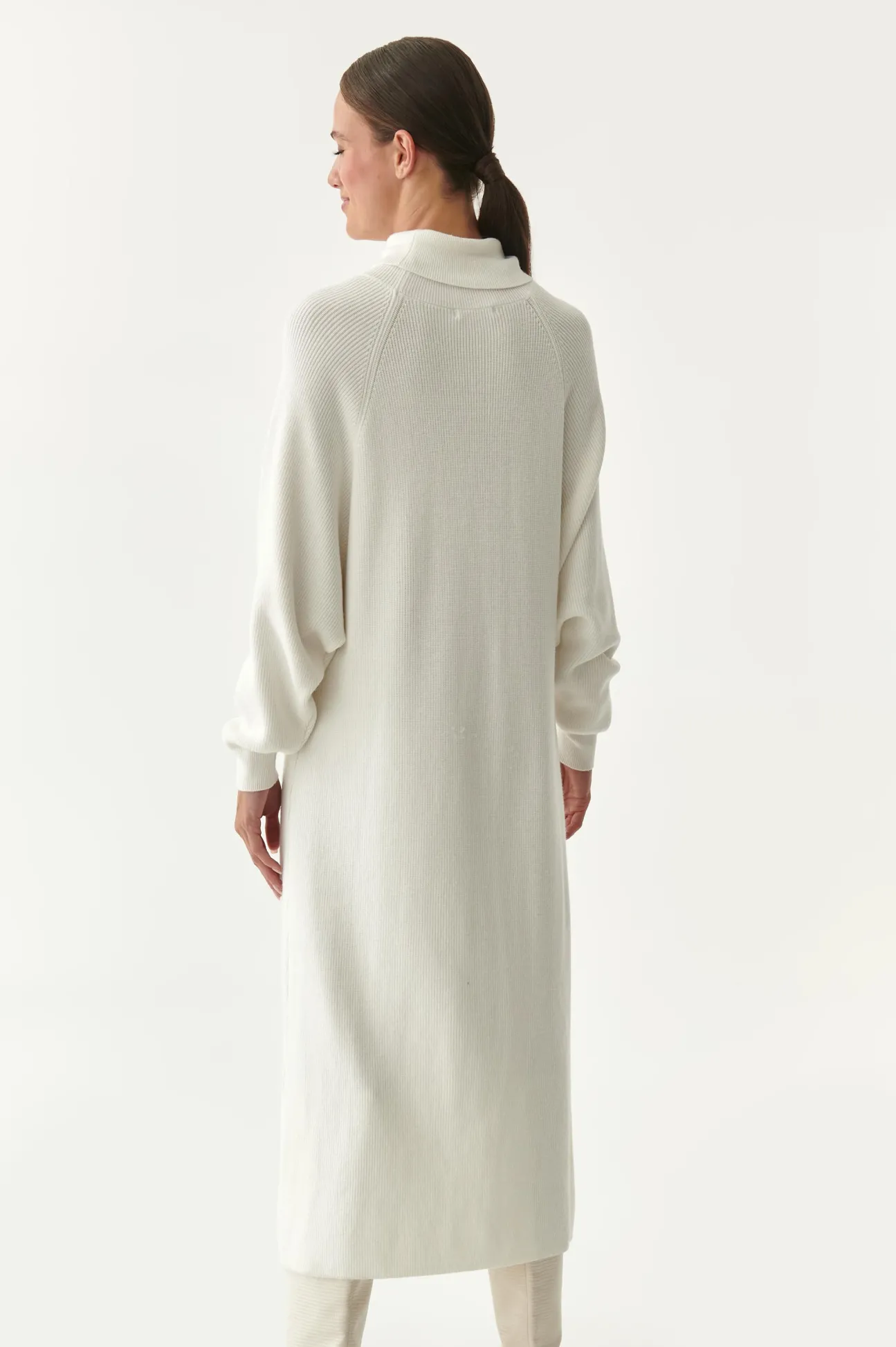 DZIANINOWA SUKIENKA OVERSIZE RONESI