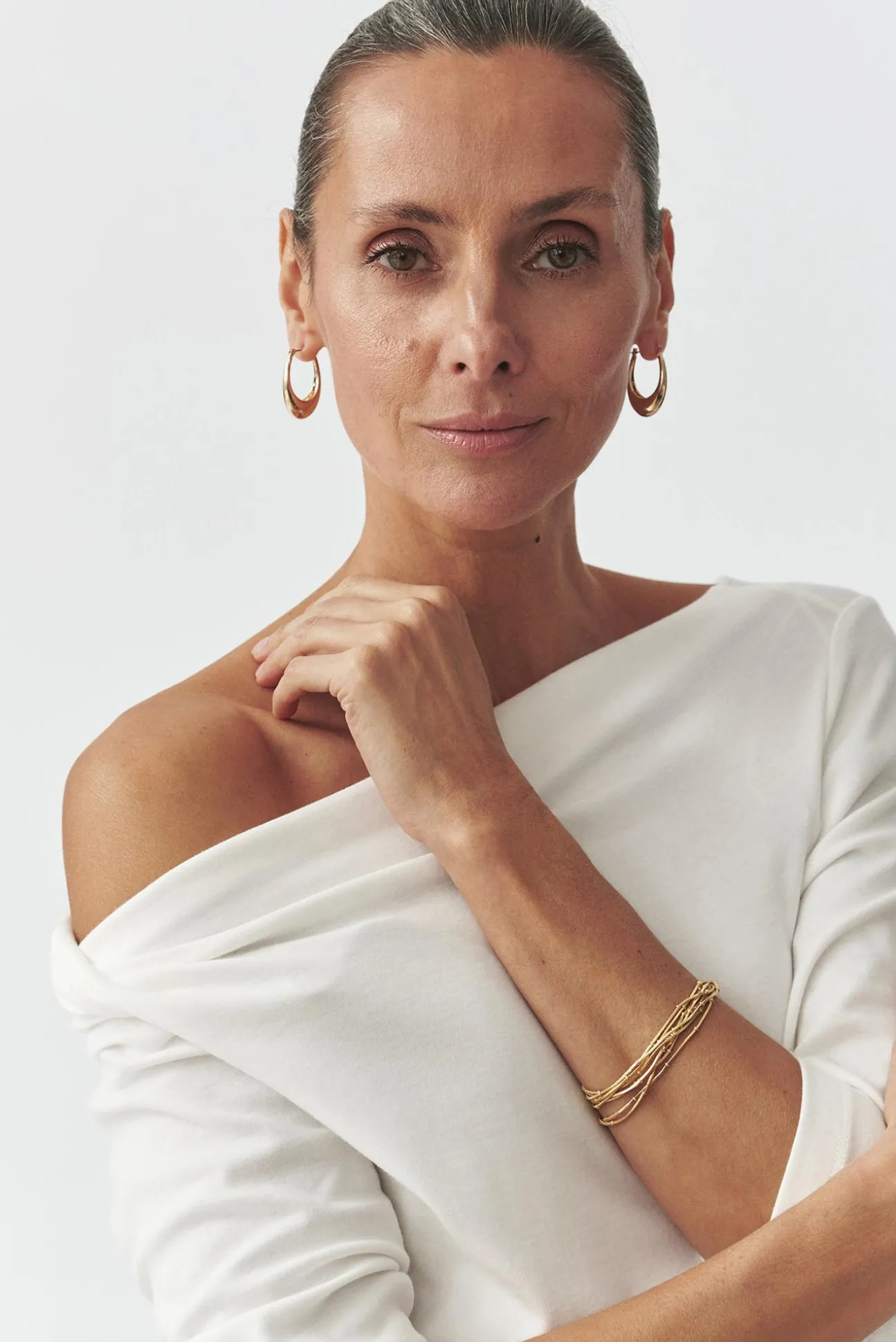 ELEGANCKA BRANSOLETKA — NAZARI