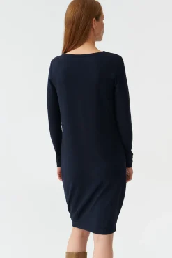 ELEGANCKA SUKIENKA DZIANINOWA Z DŁUGIM RĘKAWEM ARINA