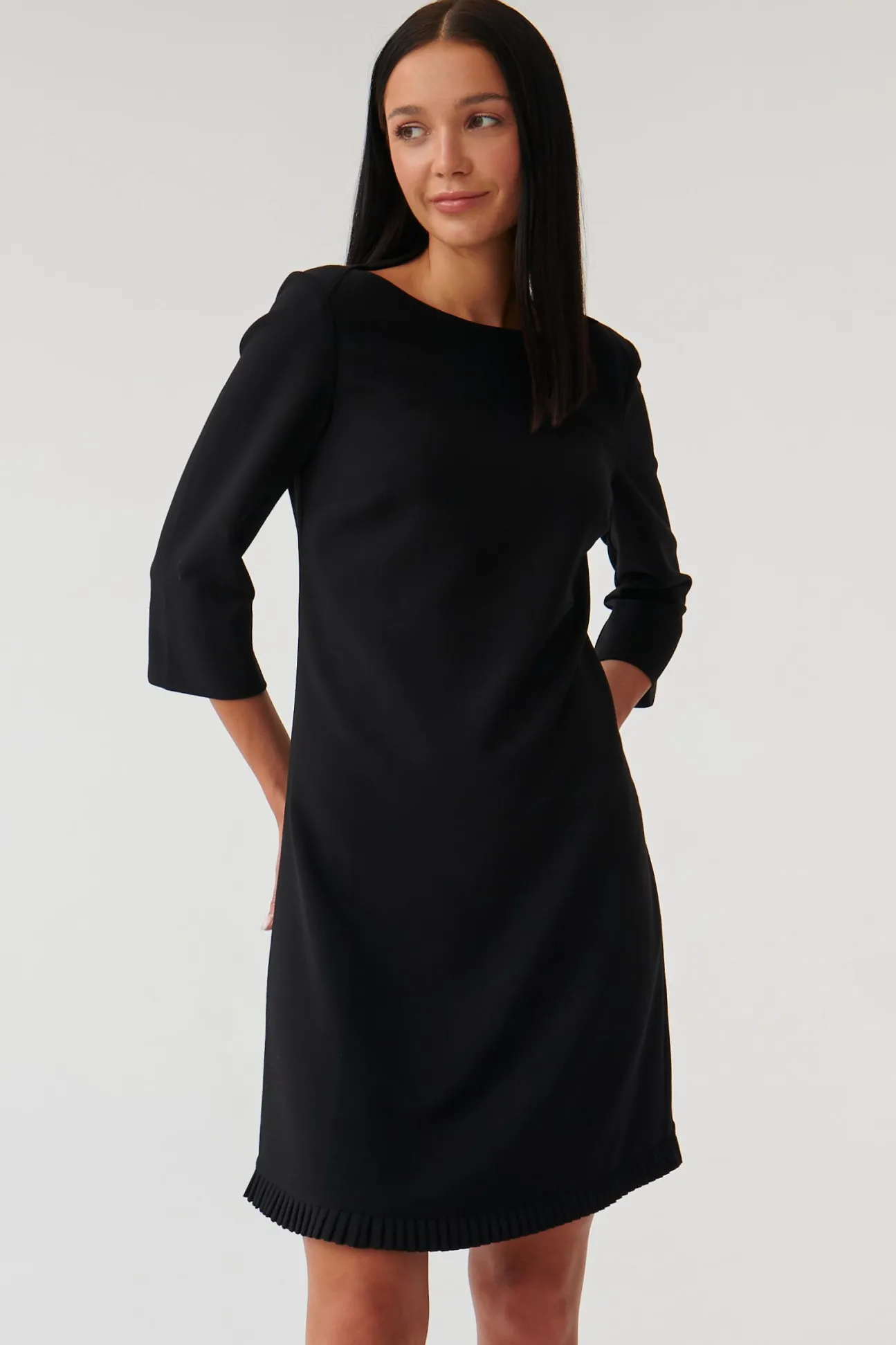 ELEGANCKA SUKIENKA TKANINOWA SANSKAPI