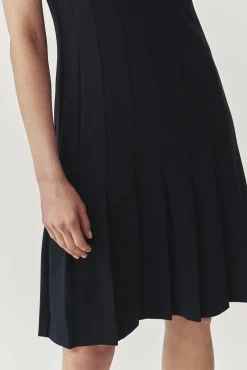 ELEGANCKA TKANINOWA SUKIENKA BEZ RĘKAWÓW - CHADIA