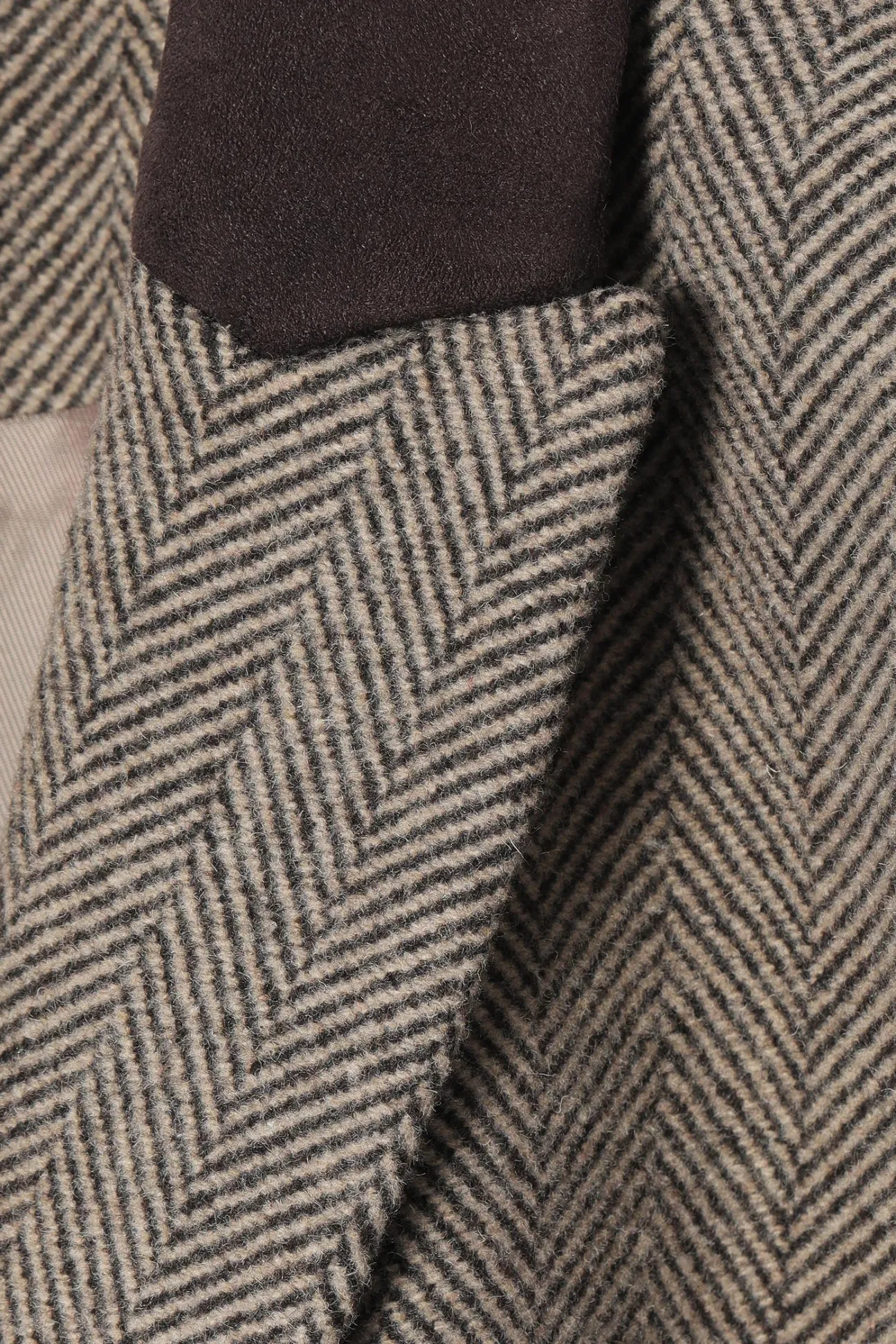 KLASYCZNY PŁASZCZ DAMSKI TKANINOWY W JODEŁKĘ SOWIA