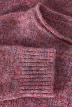 KLASYCZNY SWETER DAMSKI Z DEKOLTEM W ŁÓDKĘ — FLUFKO