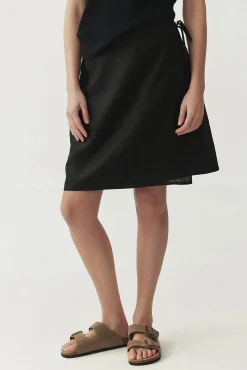 LNIANA SPÓDNICA MINI — LIMA