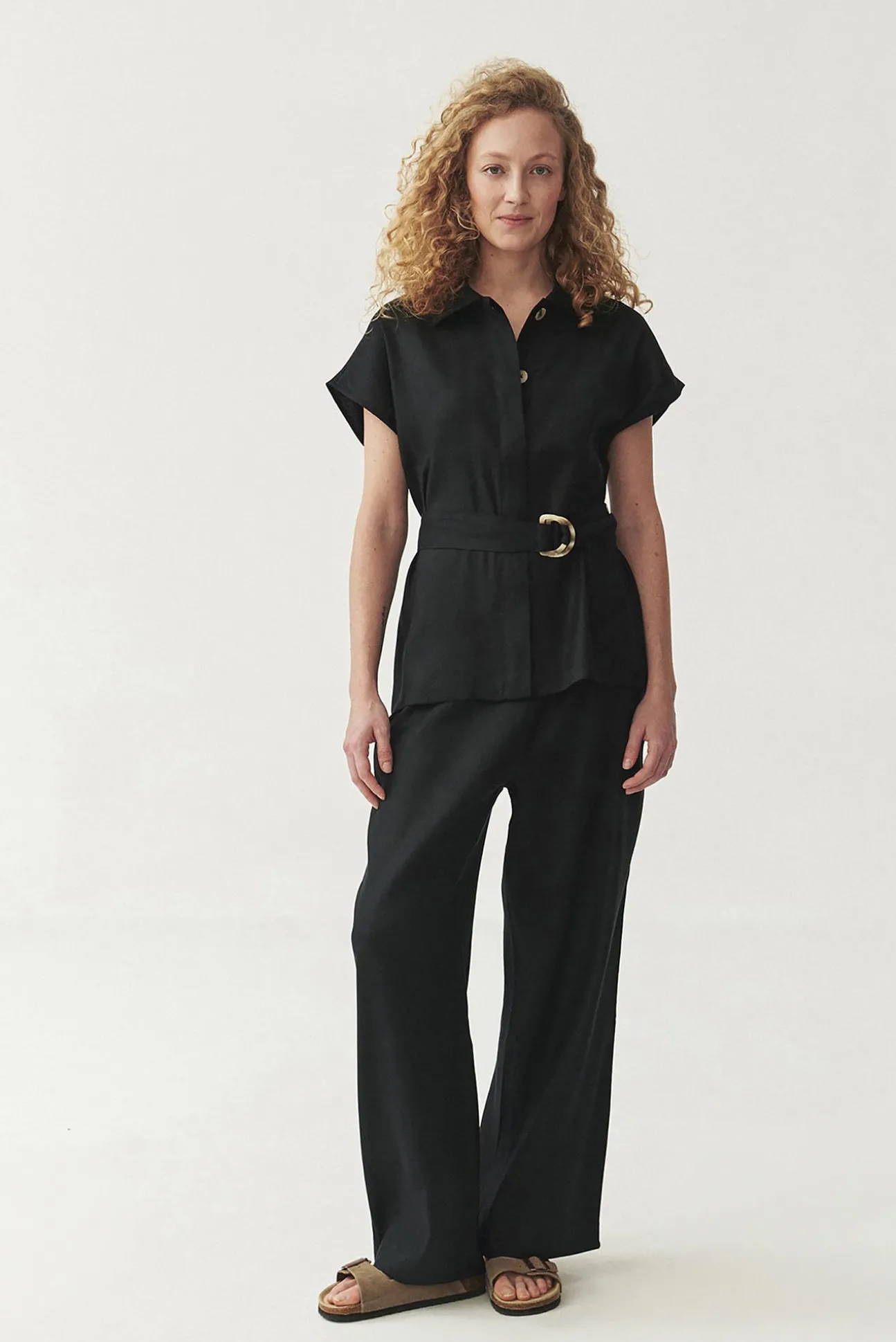 LNIANO-WISKOZOWE SPODNIE WIDE LEG — NERJA