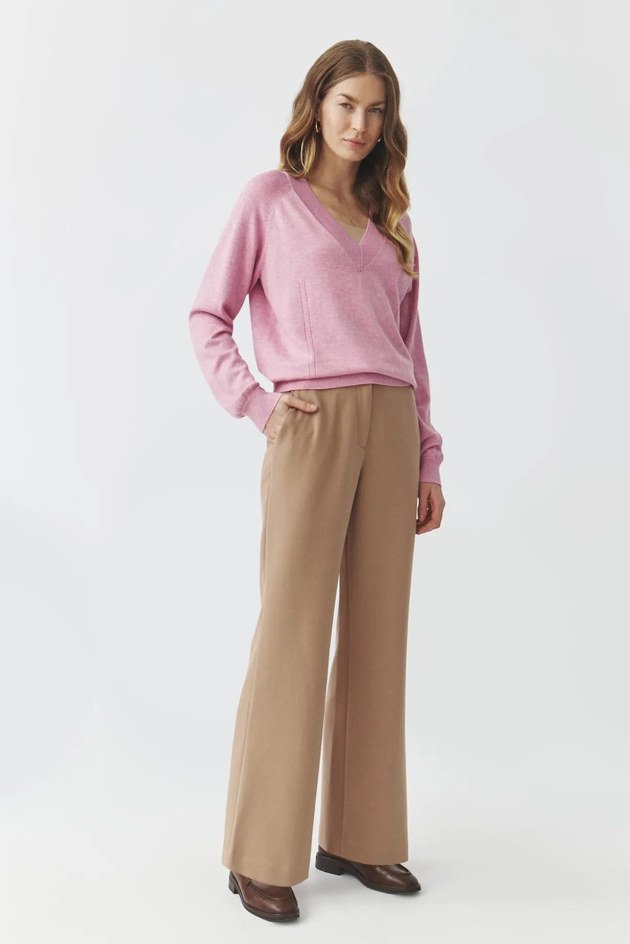 OVERSIZOWY SWETER — SABA