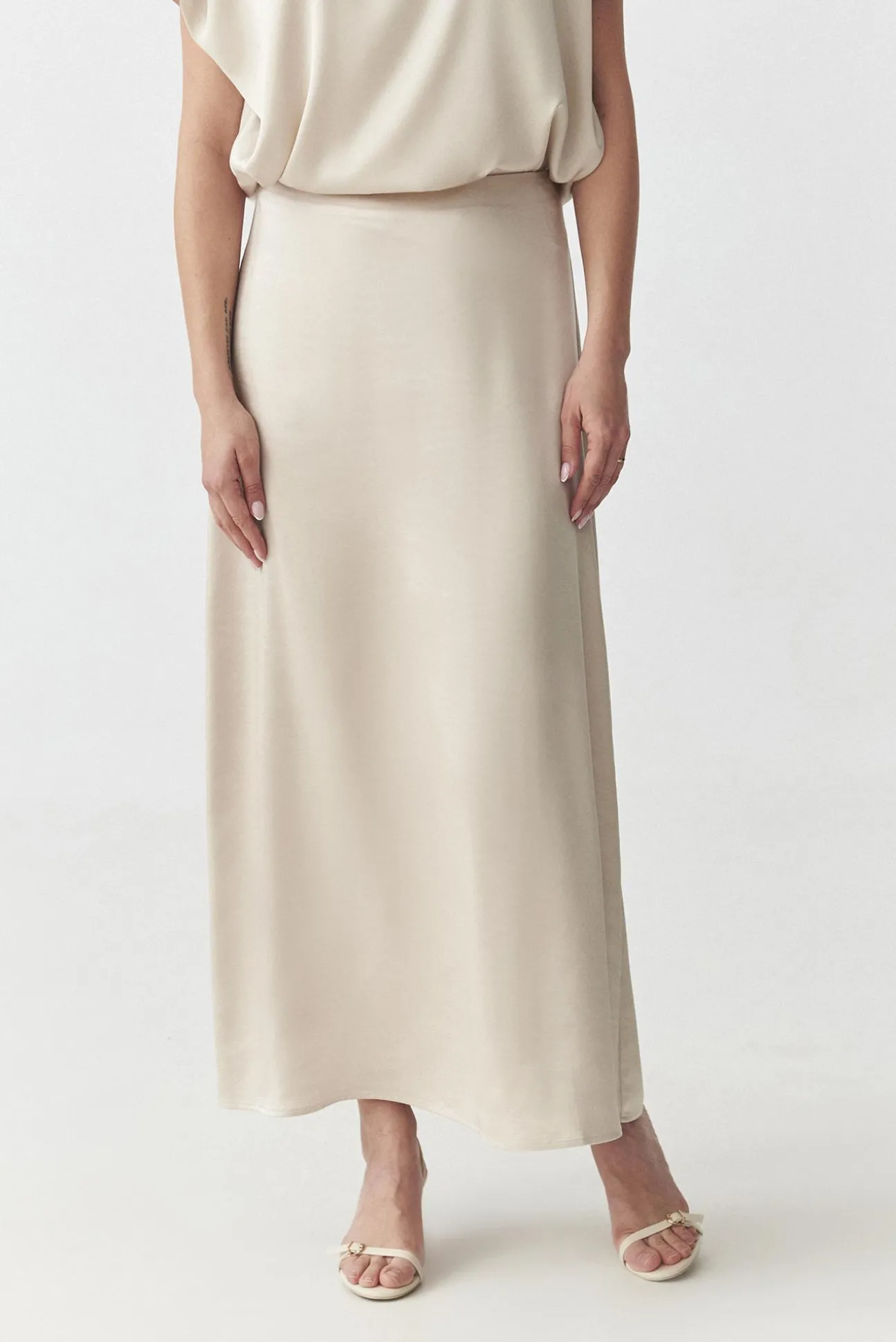 SATYNOWA SPÓDNICA MAXI — LUKSA
