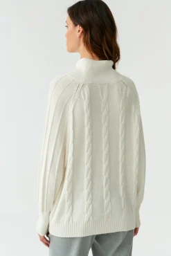 STRUKTURALNY SWETER DAMSKI Z GOLFEM MEDUZA