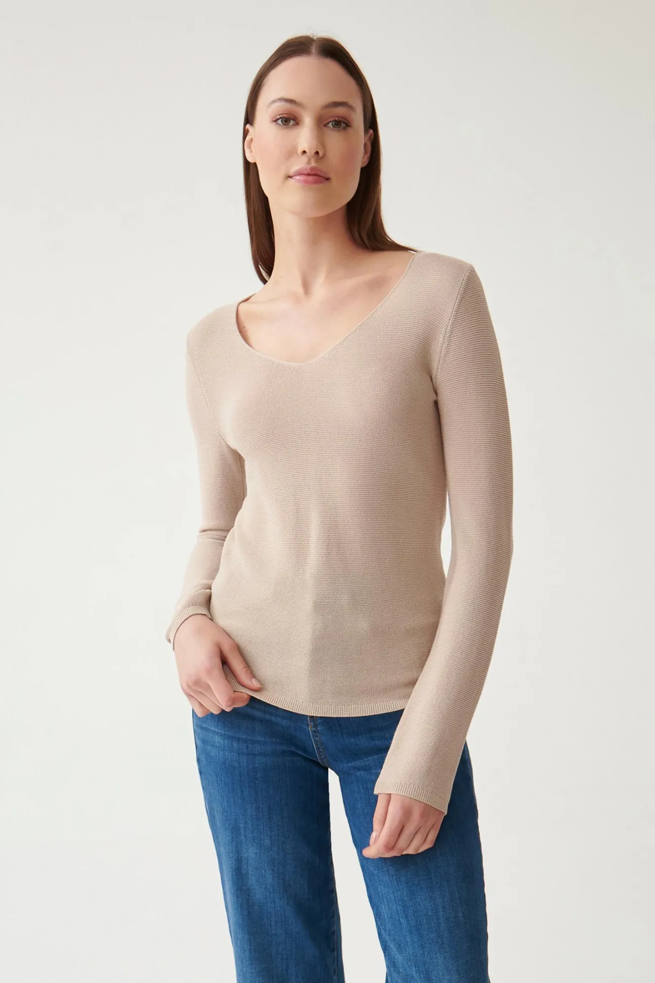 SWETER DAMSKI KLASYCZNY TESSO