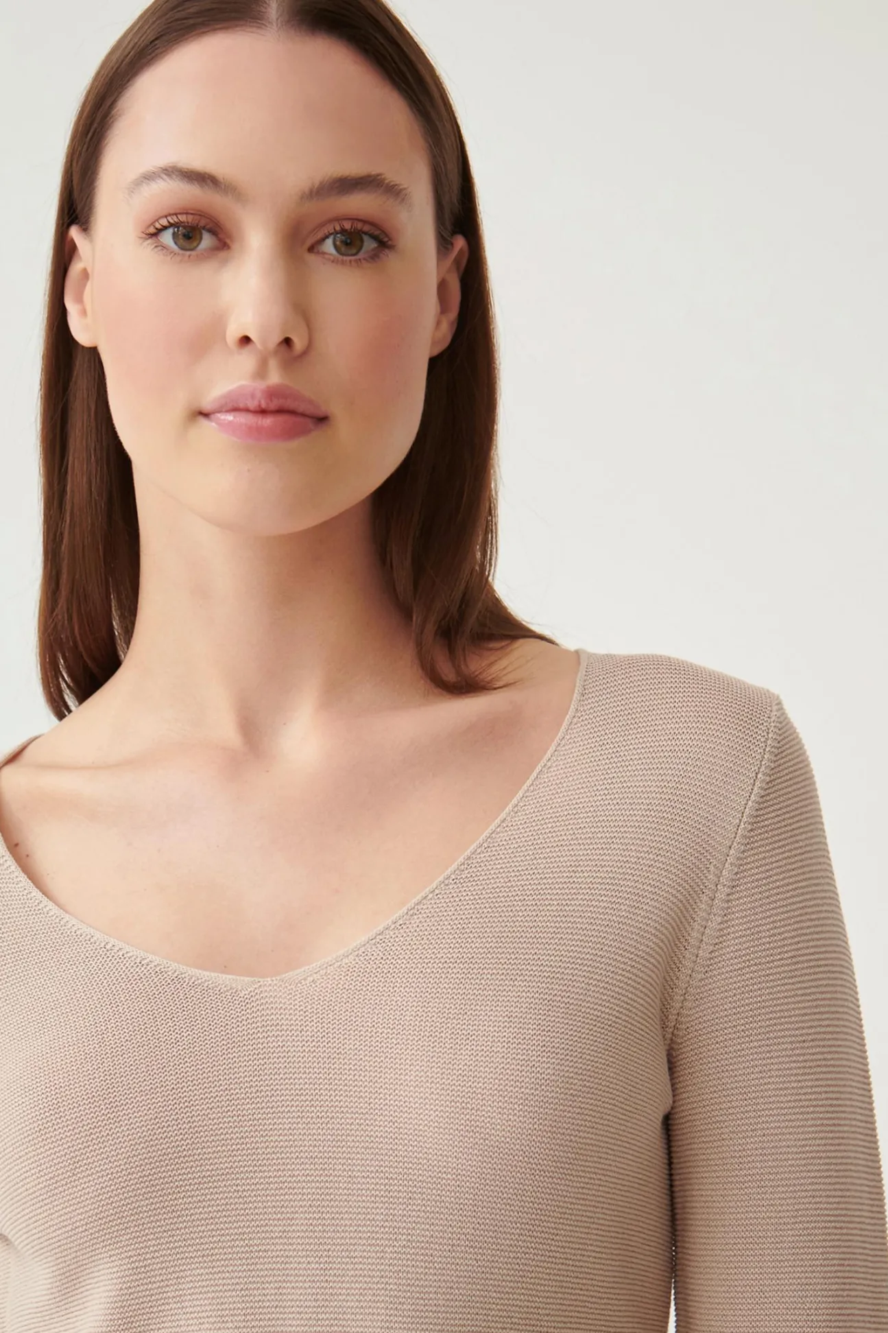 SWETER DAMSKI KLASYCZNY TESSO