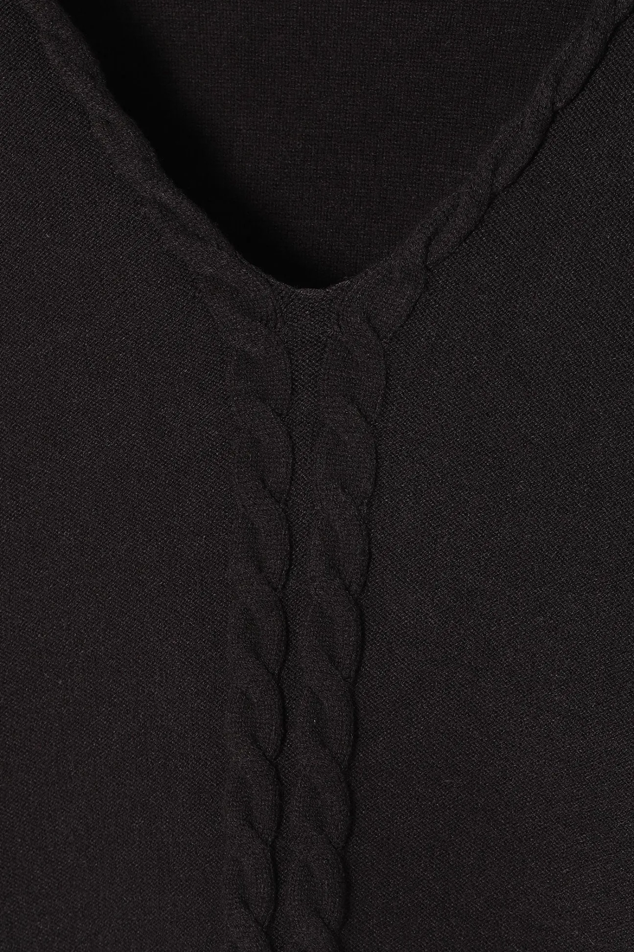 SWETER DAMSKI Z DEKOLTEM W SEREK POLI