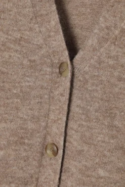 SWETER DAMSKI Z GUZIKAMI I DEKOLTEM W SEREK — AUTUMN