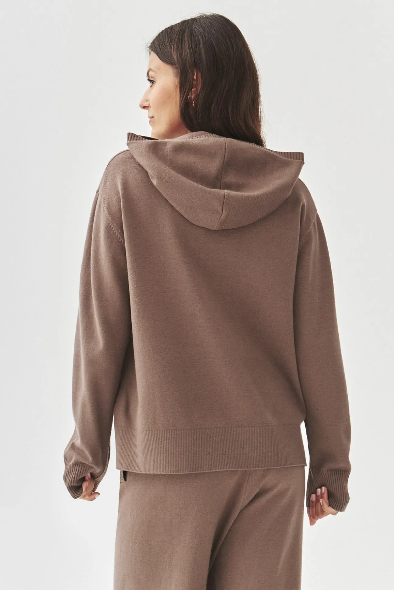 SWETER DAMSKI Z KAPTUREM - PHLO