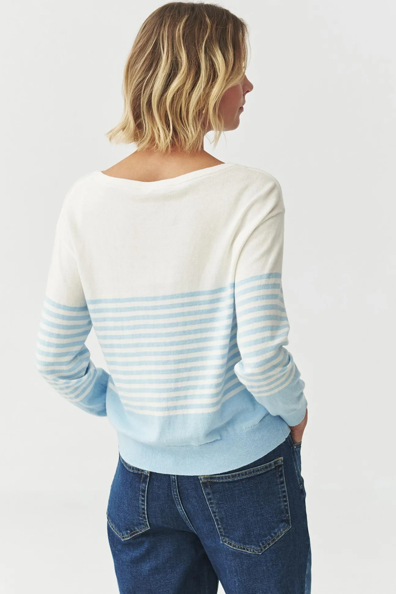 SWETER W POPRZECZNE PASKI — PENNY