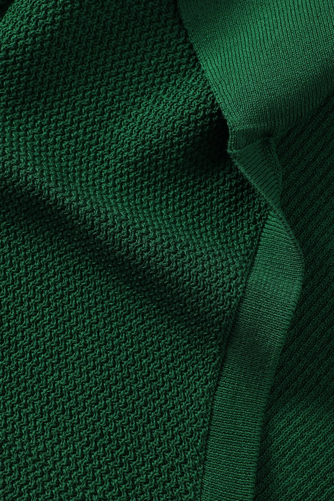 SWETER Z WISKOZOWEJ PRZĘDZY — HAZEL