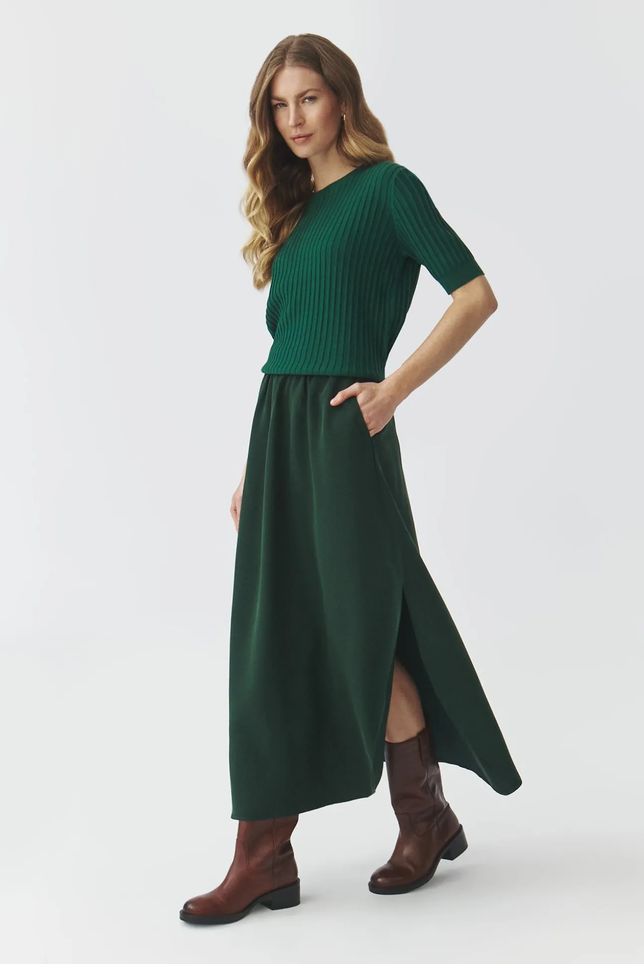 TKANINOWA SPÓDNICA MIDI — KATIA