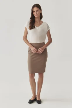 TKANINOWO-DZIANINOWA BLUZKA DAMSKA Z OZDOBNYM DEKOLTEM - MORO